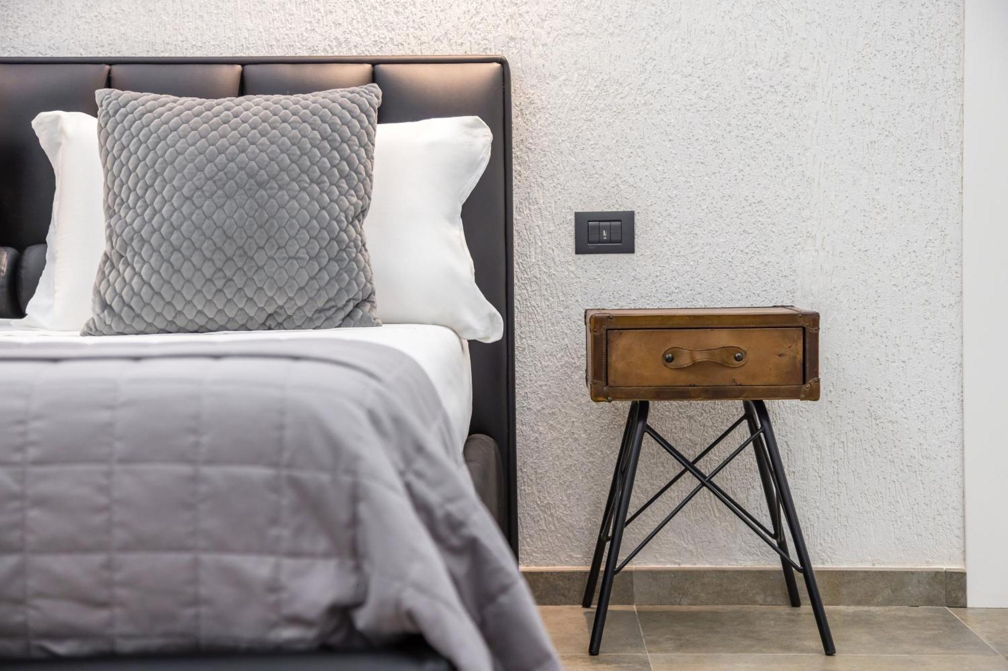 Palazzo Mormando - Industrial Apartment Neapol Zewnętrze zdjęcie